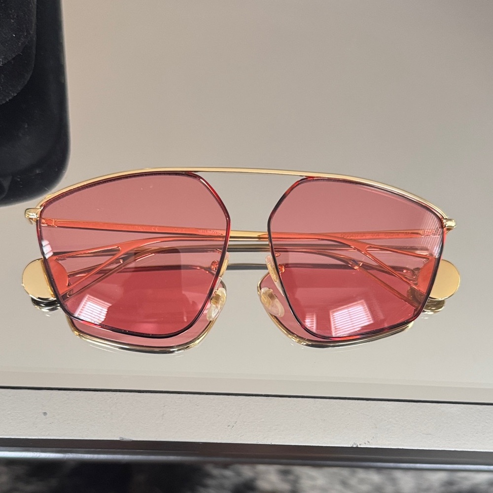 Gucci Gold Frame Sunglasses with Pink Lenses